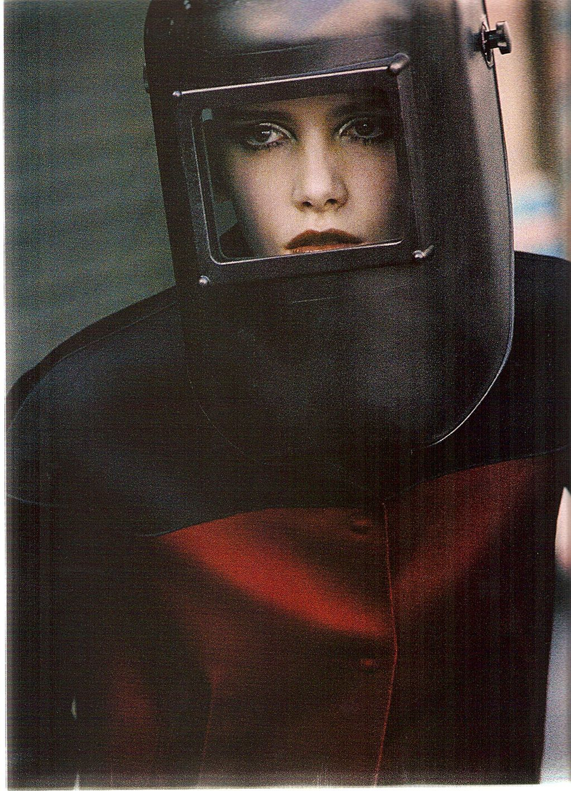 Illustration for article titled The Joy of Space Age Fashion